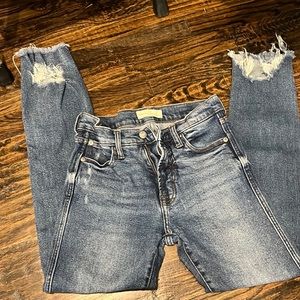 Gap High Rise Slim Straight